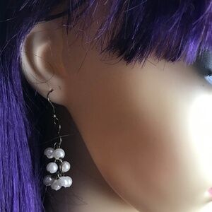 Blonde Cluster Pearls/Antique Gold Color Earrings